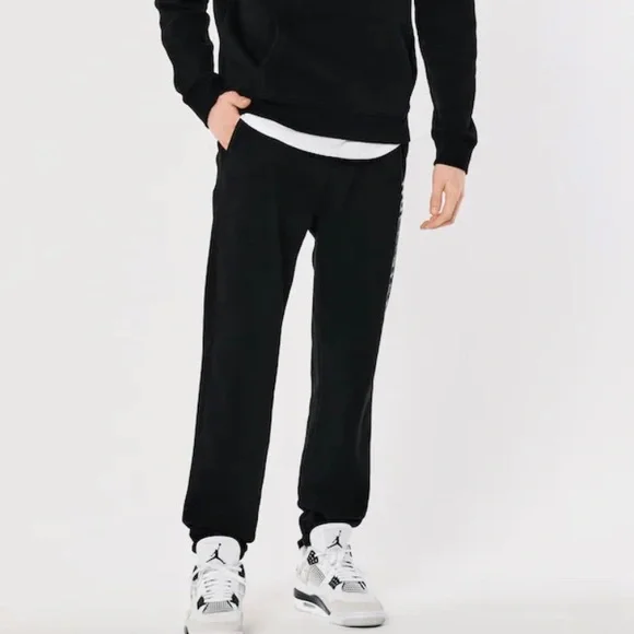 Hollister Pants Nwt Hollister Relaxed Logo Graphic Sweatpants